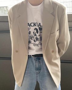 Mens Beige Blazer Outfit, Beige Blazer Outfit Men, Beige Blazer Outfit, Create A Wardrobe, Stage Outfit, Beige Blazer, Blazer Outfit