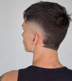 @piquezika ig Mullet Buzzcut, Short Hair Mullet Men, Mullet Short Hair Men, Buzzcut Mullet, Buzz Cut Mullet, Very Short Mullet, Short Hair Mullet, Mens Haircuts Thick Hair, Mullet Short