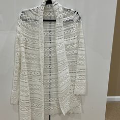 Pretty Crochet Cardigan, Perfect Condition Never Worn. Perfect Top To Throw Over A Camisole & Jeans! Elegant Crochet Top For Layering, Elegant Crochet Top For Spring Layering, Elegant Spring Crochet Top For Layering, White Cardigan With Crochet Trim For Fall, Elegant White Open Front Sweater, White Long Sleeve Cardigan With Lace Trim, White Crochet Trim Cardigan, White Crochet Trim Cardigan For Spring, White Spring Cardigan With Crochet Trim