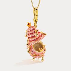 DETAILS Plating: 18K Gold Materials: 18K Gold on Brass, Enamel Necklace Length: Adjustable, 29.52 "(75cm ) Pendant Size: 0.94"*1.38"(2.4cm*3.5cm) Pendant Weight: 23.6g Hypoallergenic design Grills Aesthetic, Juicy Charms, Slouch Socks, Animal Necklace, Christmas Necklace, Outfit Jewelry, Dope Jewelry, Locket Charms, Funky Jewelry