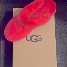 Brand New Hot Pink Ugg Slippers So Comfy & Cute ! Pink Ugg Slippers, Pink Uggs, Ugg Slippers, Slipper Shoes, Womens Uggs, Ugg Shoes, Hot Pink, Slippers, Women Shoes