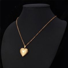 Heart Floating Photo Memory Locket Necklace Women Gold Color Fashion Men Jewelry Vintage Necklaces & Pendants P197 Formal Valentine's Day Gold Plated Heart Necklace, Gold Heart Cut Locket Jewelry, Gold Heart Pendant Locket Necklace For Formal Occasions, Gold Heart Locket Necklace For Formal Occasions, Gold Locket Necklace For Valentine's Day, Gold Locket Jewelry For Valentine's Day, Valentine's Day Formal Locket Necklace, Valentine's Day Formal Locket Pendant Necklace, Valentine's Day Gold Locket Jewelry