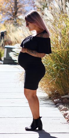 FALL back into the week, just like this mama is doing this week! The Off the Shoulder Midi Dress with tie straps was created for all you trendy Sexy Mamas! This off the shoulder maternity dress is constructed of a stretch jersey material, designed specifically with mama curves in mind. It hugs all the right places and still leaves a smooth, flattering appearance.  #fallmaternity #babyontheway #herecomesthebaby #babybump Summer Off-shoulder Fitted Maternity Dress, Summer Stretch Maternity Dress Bump Friendly, Summer Off-shoulder Maternity Dress, Chic Off-shoulder Maternity Dress, Black Bump-friendly Summer Dresses, Black Bump Friendly Summer Dresses, Prego Pics, Pregnant Girl, Dress With Tie Straps