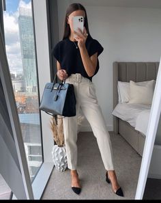 Business Professional Outfits, Professional Outfits Women, Business Outfits Women, Business Casual Outfits For Women, Office Outfits Women, Summer Work Outfits