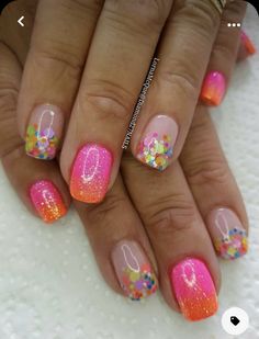 Nail Designs For May 2024, Summer Vacation Dip Nails, Nail Designs With Sparkles, Pixie Nails Design, Summer Dipped Nails, Dip Powder Nails Ideas Spring, Chip Nails, Summer Nails 2023 Color Trends, Nails 2023 Color Trends