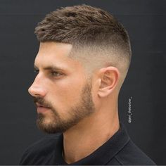 @javi_thebarber_ ✂ Crop Haircut, Cool Hairstyles For Men, Popular Haircuts, Corte De Cabelo Masculino, Mens Haircuts Short, Best Short Haircuts, Short Haircut, New Haircuts, Mens Hairstyles Short