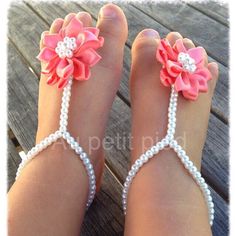 Baby barefoot sandals baby shower gift baby shoes baptism First Birthday Gifts Girl, Barefoot Sandals Baby, Coral Flower, Baby Pearls, Baby Shoe Sizes, Baby Sandals, Baby Jewelry, First Birthday Gifts, Foot Jewelry