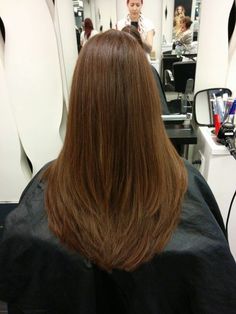 Long Hair, Gorgeous Layers: V Shape Haircut Trends - Pinterest Obsession! Razored Layered Long Hair, Long Subtle Layered Haircuts, Subtle V Haircut, Long Hair With Slight Layers, V Shaped Haircut With Long Layers, Unstyled Layers Straight Hair, Long Blended Layers Straight, Mid Length Haircut For Thick Hair Straight, Subtle Layers Haircut