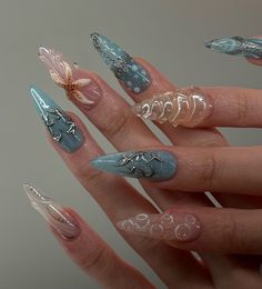 Wavy Nail Art, Starfish Nail Art, Beach Nail Ideas, Blue Gold Nails, Beach Nail Designs, Beach Nail, Summer Nail Polish, Nail Polish Removers, Acrylic Nail Set