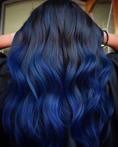 Blue Hair Highlights, Dyed Tips, Hair Dye Tips, Dyed Hair Blue, Dark Blue Hair, Hair Color Streaks, Tips Hair