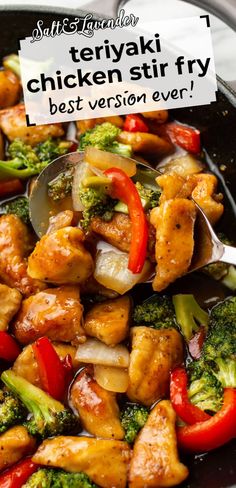 chicken stir fry with broccoli and red peppers