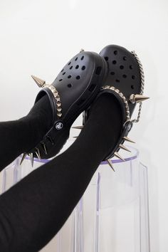 100 Perfect Spiked Crocs Ideas in 2023 Goth Shoes, Black Goth, Aesthetic Shoes, Diy Shoes, Goth Outfits, Dream Shoes, Custom Shoes