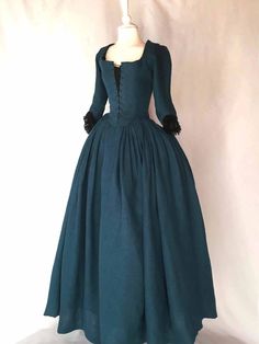 LOUISE, 18th-Century Dress In Ocean Blue Linen - Atelier Serraspina 18th Century Dresses, English Dress, Outlander Costumes, Historical Clothes, Large Skirt, 18th Century Dress, Historical Dress, Century Dress, 18th Century Fashion