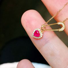 Wedding season sale, up to 50% off. 18k Gold Real Heart Ruby Pendant and diamonds/Natural Ruby Necklace/Vintage ruby choker/Vintage Ruby Necklace/Antique ruby pendant Necklace Item Details Handmade: Yes Designing and producing location: Denver, The United States When: it is custom made to order Handmade duration: 1-2 weeks Metal: Solid 14K & 18K Gold Band color: Rose gold, Yellow gold, White gold Gold weight:3.25g, not include chain There are chain length selections available The Center stone: N Ruby Choker, Ruby Pendant Necklace, Real Heart, Ruby Necklace Pendant, Necklace Antique, Ruby Pendant, Ruby Necklace, Necklace Vintage, Keep Jewelry