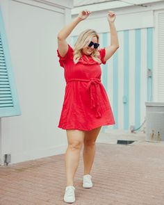 Summer Dress - Red Short Sleeve Dress. Selleatlove.com Summer Dress Midsize, Dress Midsize, Red Short Sleeve Dress, Red Shift Dress, White Ruffle Top, Red Summer Dresses, Midsize Fashion, Short Sleeve Shift Dress