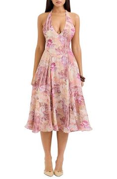 Get ready for garden-party season in a dreamy georgette sundress blooming with a stunning floral print and cut with a back-exposing halter neck. Exclusive retailer Hidden back-zip closure Halter neck Sleeveless, with cutaway shoulders Lined 100% polyester Dry clean Imported Midi Sundress, Floral Patchwork, Patchwork Print, House Of Cb, Print And Cut, Halter Neck, Garden Party, Sundress, Floral Print