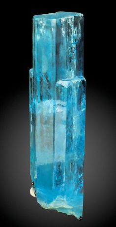 Beryl var. Aquamarine from Vietnam!   / 8.5x2.3x2.0cm /.Ex. Wallace Mineral Collection Crystal Photos, Power Colors, Large Crystals, Precious Gems