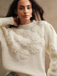 Thick Crochet Knit Long Sleeve Sweater, Casual Workwear Beige Casual  Long Sleeve Knitwear Plain Pullovers Medium Stretch  Women Clothing, size features are:Bust: ,Length: ,Sleeve Length: Embroidered Wool, Embroidered Sweater, Fashion Story, Inspiration Mode, Wool Blend Sweater, Scarf Hairstyles, Long Sweaters, Neck Designs, Crew Neck Sweater