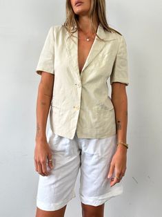 Max Mara Pure Linen Short Sleeve Blazer - S/M - SYLK Linen Short, Colour Beige, Beige Fabric, Pure Linen, British Indian, Vintage Linens, Max Mara, Linen Blend, Bermuda Shorts