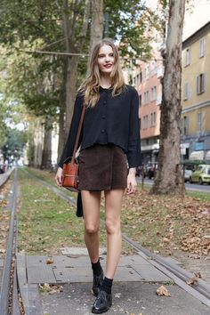 Tilda Lindstam, Brown Skirt, Tumblr Outfits, Street Look, Inspired Outfits, Outfits Casual