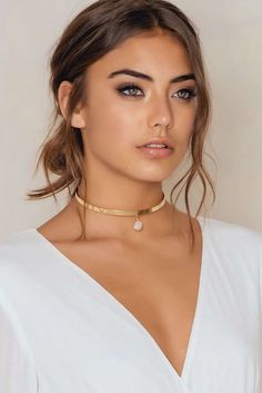 Vanessa Moe, Necklaces Choker, Piper Mclean, Stone Necklaces, Cool Makeup Looks, Stone Jewellery, Choker Jewelry, Stone Choker, Necklace Stone