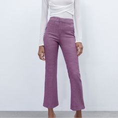 New With Tag Size: S High Waist Pants.Flared Legs.Front Zip And Metal Hook Closure Light Pink/Purple Velvet Flare Pants, High Waisted Flare Pants, Black Flare Pants, Black Velvet Pants, Printed Flare Pants, Floral Trousers, Houndstooth Pants, Black Herringbone, Zara Jumpsuit