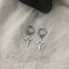 Make A Bold Statement Of Faith With These Star Dangle Drop Earrings. Perfect For Men And Women, These Stunning Earrings Will Add A Stylish Touch To Any Outfit. Show Off Your Faith And Grace With These Fashion-Forward Earrings! Perfect Gift: This Earrings Is A Great Gift For Man, Teen, Father, Brother, Friends... It Also Suitable For Birthday, Valentine's Day, Anniversary, Wedding, Father's Day, Holiday, Christmas, Graduation, Or Any Special Occasions. Material: Titanium Steel Size: 1.5"X0.7" Col Mens Earrings, Y2k Earrings, Aesthetic Earrings, Men Aesthetic, Hype Clothing, Mens Earrings Hoop, Stud Earrings For Men