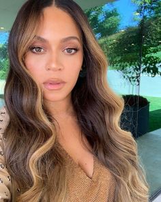 Rambut Brunette, Blond Ombre, Blonde Streaks, Curated Closet, Beyonce Queen, Queen Bey, Blue Ivy, Beauty Inspo