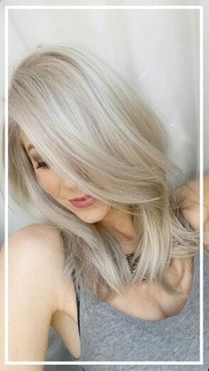 Icy blonde hair. Cool tones Blonde Pony, Nails Gray, Blonde Bangs, Icy Blonde Hair, Cool Blonde Hair, Icy Blonde, Platinum Blonde Hair, Grey Hair Color, Hair Color And Cut