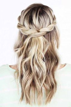 21 Hottest Bridesmaids Hairstyles For Short And Long Hair ❤ See more: http://www.weddingforward.com/hottest-bridesmaids-hairstyles-ideas/: Romantic Hairstyles, Beach Wedding Hair, Shoulder Length Hair Cuts, Long Blonde, Long Blonde Hair, Wedding Hair And Makeup, Latest Hairstyles, Homecoming Hairstyles