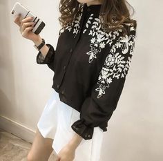 embroidered floral and leaves linen cotton blouse Clothing Blouses, Shirts Korean, Korean Blouse, Blouse Ideas, Office Shirt, Sleeve Embroidery, Blouse Summer, Blouse Style, Shirts Women Fashion