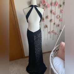 Backless Paris Tony Bowl Prom Dress, Size 6. Black Top With Black Sequin On Body Of The Dress. Floor Length With A Middle Modest Split. Worn Once For A Photo Shoot. Tony Bowls Dresses, Dress Paris, Size 6 Dress, Black Sequins, Black Top, Evening Gown, Prom Dress, Evening Gowns, Floor Length