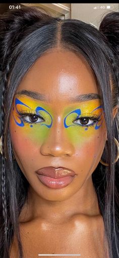 Eyeliner Application, Funky Makeup, Graphic Makeup, Rave Makeup, Cool Makeup Looks, Dope Makeup, Creative Eye Makeup