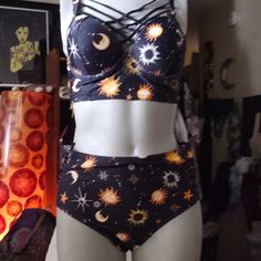 Nwt Stars ,Sun And The Moon Is N A Dark Midnight Blue/Black Back Ground, 2 Piece High-Waisted Bottom With Adjustable Shoulder Straps And Adjustable Back Closure Strap In Xl Fitted Star Print Swimwear For Vacation, Moon Swimsuit, Dark Midnight Blue, Black And White Swimsuit, Sun And The Moon, 2 Piece Swimsuit, Tropical Bikinis, Back Ground, Swimwear Tankini