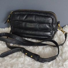 Very Cute, Madewell Crossbody Cow Leather Exterior, Strap In Great Condition Interior Bottom Lining Makeup Residue Strap Adjustable Very Nice Purse Madewell Bags, Best Purses, Cow Leather, Gold Black, Crossbody Bags, Madewell, Crossbody Bag, Cow, Bag Lady