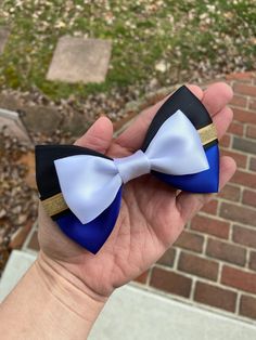 The beast hair bow Anna Hair, Disney Hair, Judy Hopps, Frozen Inspired, Princess Hairstyles, Minnie Mouse Ears, Diy Ribbon, Barrette Clip, Jack Skellington