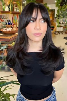 Round Face Haircuts Wispy Bangs, Wispy Bangs With Soft Layers, Black Hair With Wispy Bangs And Layers, Wispy Front Layers, Layers With Bangs Haircut, Asian Hair Curtain Bangs Layers, Curtain Bangs Front Layers, Wispy Fringe With Layers, Front Layers With Bangs