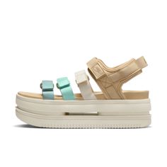 Nike Icon Classic Sandals Outfits, Nike Icon Classic Sandals, Footwear Inspiration, Shoes Reference, Sandals Nike, Classic Sandals, Nike Sandals, 2024 Wishlist, Sandal Style