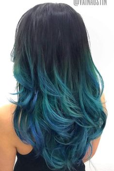 Short Hair, Blue Highlights: A Perfect Match Blue And Green Hair, Ombre Hairstyles, Blue Ombre Hair, Brown Ombre Hair, Turquoise Hair, Silver Blonde, Hair Color Blue, Ombre Hair Color, Hair Dye Colors