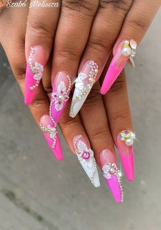 Mercedes Nails, Jennie Nails, Nail Ideas For Short Nails, Ideas For Short Nails, Long Square Nails, Nails Art Designs, Girl Nails, Cute Acrylic Nail Designs, Classy Acrylic Nails