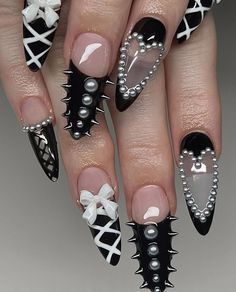 Corset Nails Designs, Simple Goth Nails, Nail Asthetic, Nail Artwork, 2023 Hair, Edgy Nails