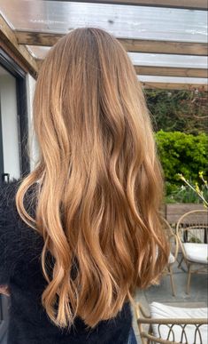 Tmavý Blond, Champagne Blond, Caramel Blonde Hair, Warm Blonde Hair, Honey Hair Color, Summer Blonde Hair, Strawberry Blonde Hair Color, Brown Hair Inspo