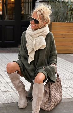 Casual Trendy Outfits, Classy Fall Outfits, Casual Work Dresses, Hippy Chic, Boho Chic Outfits, Winter Skirt, Complete Outfits, Fancy Outfits, Dress Outfit