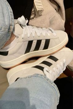 Shoe Inspo Sneakers Trendy, Beige Campus 00s Outfit, Beige Adidas Campus, Adidas Campus 00s Beige, Campus Shoes Outfit, Shoes You Need, Addidas Shoes Campus 00s, Addidas Shoes Campus 00s Outfit