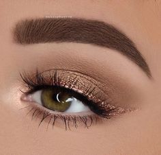 Eye Shadow Ideas, Artdeco Cosmetics, Shadow Ideas, Makeup Contouring, Pageant Makeup, Pretty Eyeshadow, Contour With Eyeshadow