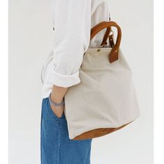 Overview： Design: White Canvas Tote Bag Canvas Handbag Womens Canvas Shoulder Tote Bag for MenIn Stock: Ready to Ship (2-4 days)Include: Only BagCustom: NoColor: WhiteLeather: CanvasMeasures: 38.5cm x 31cm x 16cm Weight: 0.45kgSlots: 1 main slotAccessories(option): NoneStyle: White Canvas Tote Bag Canvas Handbag Womens Canvas Shoulder Tote Bag for MenVery durable (At least 5 Years) and it should last a life time Description: The White Gray Canvas Tote Bag, measuring 38.5cm x 31cm x 16cm, is a ve Lazy Bag, Mens Tote Bag, Tote Bag Straps, Felt Hair Accessories, Canvas Messenger Bag, Canvas Crossbody Bag, Linen Bag, Felt Bag, Canvas Handbags