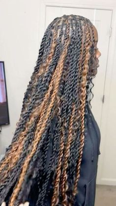 Hairstyles For December, Christmas Braids, Girls Braided Hairstyles Kids, Braids Ideas, Beautiful Black Hair, Feed In Braids Hairstyles, Box Braids Hairstyles For Black Women