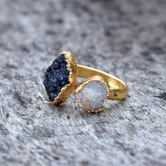 GemFormingStudio D E T A I L S Black Druzy Ring | Gemstone Ring | Rose Gold Ring, Brass Ring, Gold Plated Ring, Ring For Women, Ring For Her, Gift For Her, Unique Jewelry Ring Size : All Sizes Available Size : 20 x 10 mm Approx Weight : 5.50 Gm Color : White , Gold Shape : Marquise , Heart Material : Brass . Contact us for wholesale prices. R I N G S https://www.etsy.com/in-en/shop/GemFormingStudio?section_id=22783374 B E A D S https://www.etsy.com/in-en/shop/GemFormingStudio?section_id=22828835 Promise Ring With Raw Stone Crystal Open Ring, Crystal Open Ring With Natural Stones For Anniversary, Natural Stones Crystal Open Ring For Anniversary, Open Crystal Ring With Natural Stones For Anniversary, Adjustable Raw Stone Promise Ring, Gift Rings With Raw Stone, Natural Stones Open Ring For Anniversary, Anniversary Crystal Ring With Natural Stones, Gift Crystal Open Ring With Raw Stone