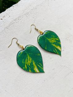 Botanical Leaf-shaped Earrings With Ear Wire, Botanical Green Jewelry With Ear Wire, Green Leaf-shaped Earrings As A Gift, Green Leaf-shaped Earrings For Gift, Green Leaf-shaped Botanical Jewelry, Botanical Green Drop Earrings, Green Botanical Drop Earrings Jewelry, Handmade Green Leaf-shaped Earrings, Green Botanical Drop Earrings