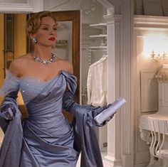 Guilded Glamour, Most Paused Movie Scenes, Pause Button, The Pause, Elegant Gowns, The Producers, Uma Thurman, Everyday Dress, Prom Dress Inspiration